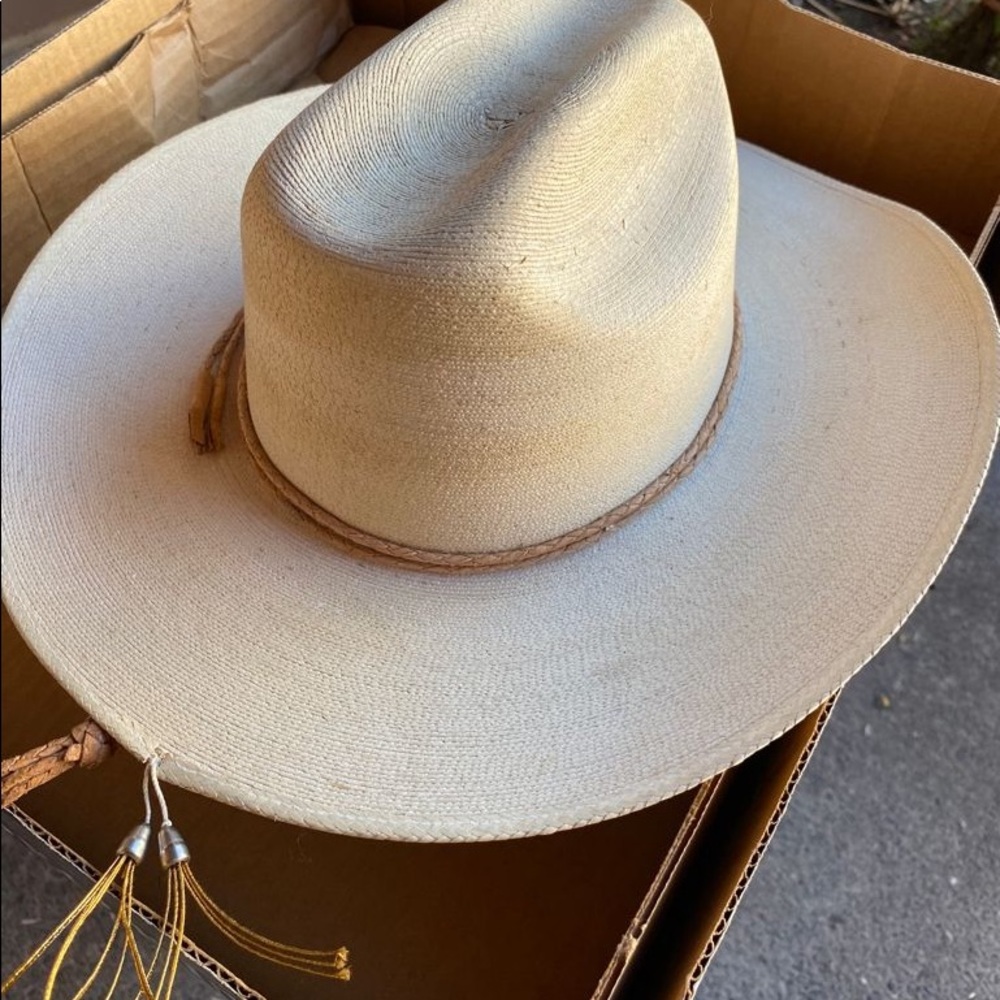 Sombreo/ Hat